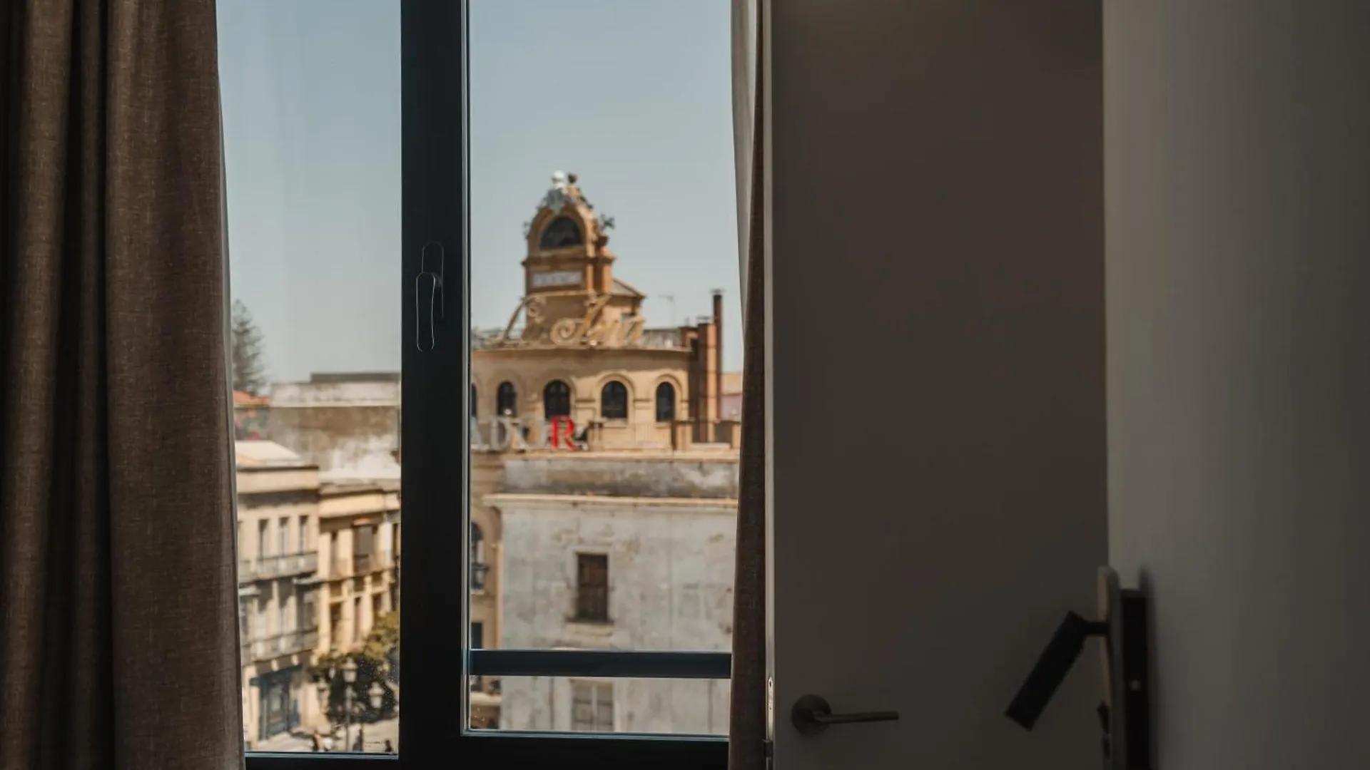 Eszentrico Suites Jerez Jerez de la Frontera Aparthotel